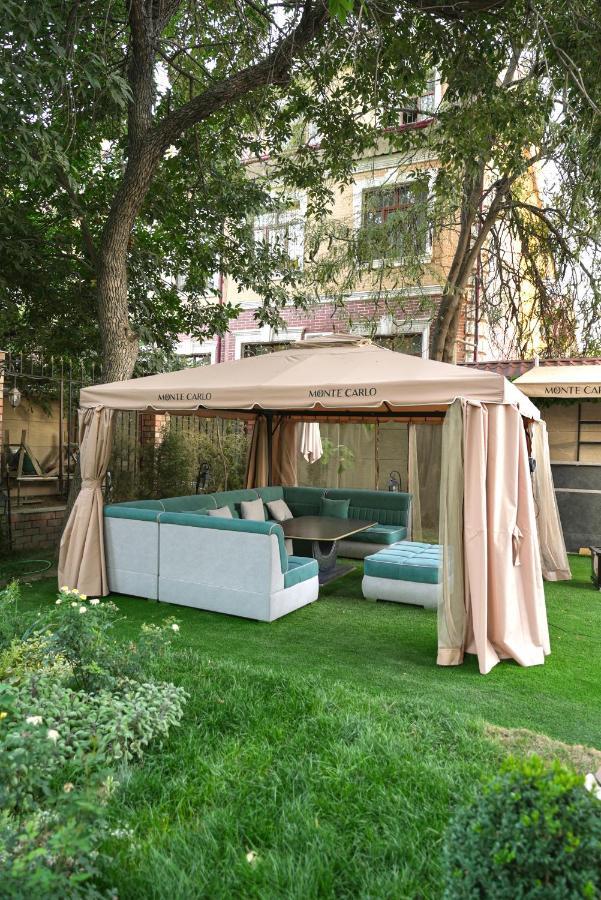 Moffah Grand Hotel Tashkent Esterno foto